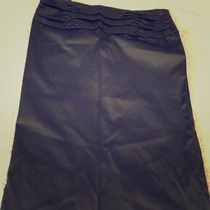 Elegant Black Pencil Skirt